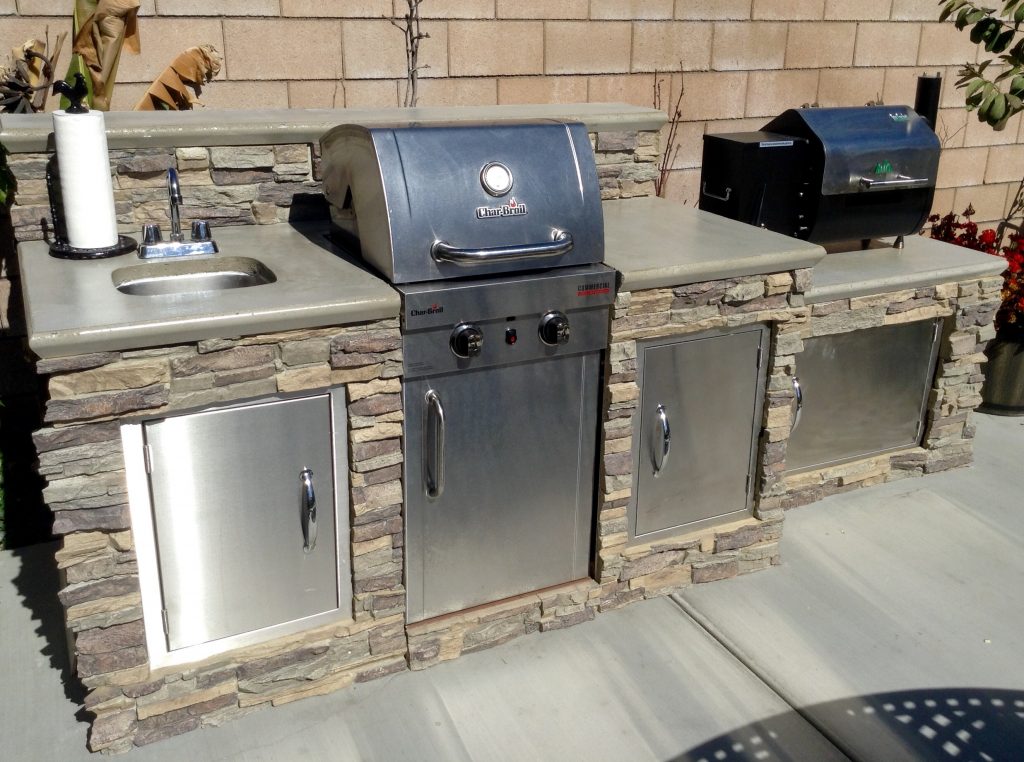 Outdoor Grill Island This Design Is On Fire Barron Designs   Jafter 2 1024x762 